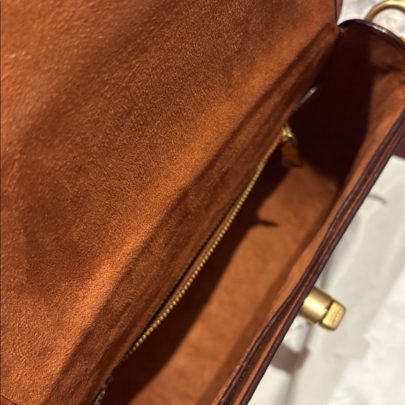 Coach Willow Saddle Bag In Signature Canvass - Picture 7 of 10